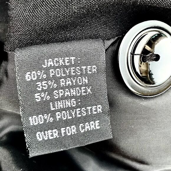 🍍3/$15🍍BCX Two-Button Suit Blazer - Picture 7 of 8